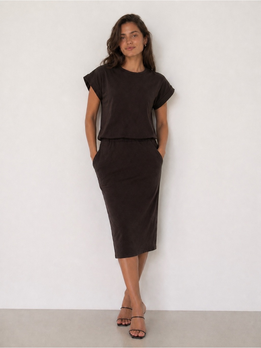 NAOKO Black Midi Dress Short Sleeve Pockets Size S